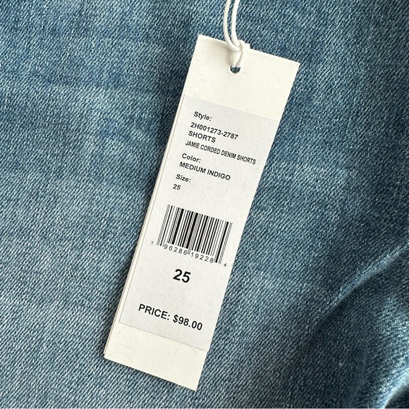 Vineyard Vines Jamie Corded Denim Shorts - Picture 7 of 9